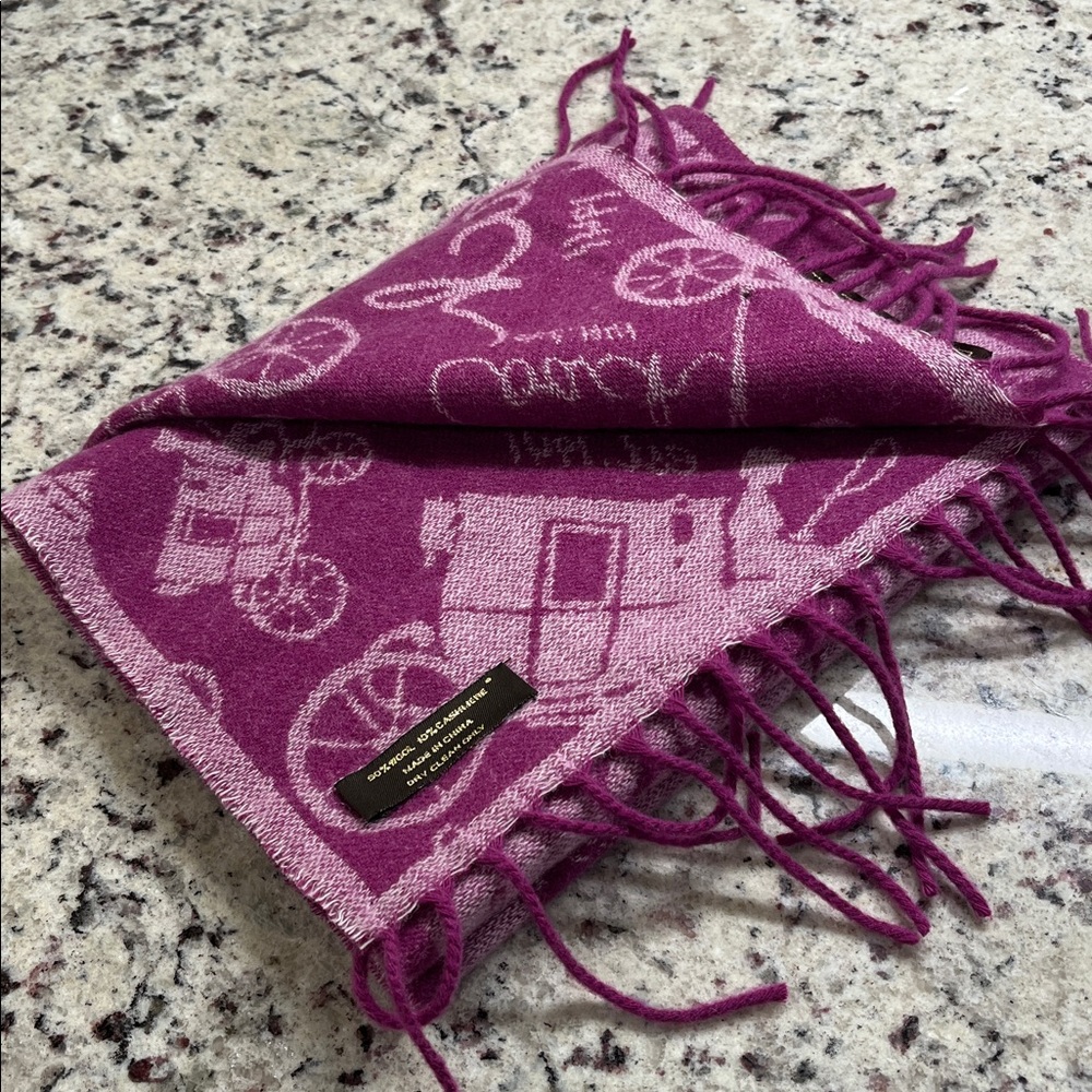 Coach Horse & Carriage Print Scarf EUC - Picture 4 of 6
